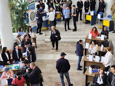 Olt. Peste 2.100 persoane angajate prin intermediul AJOFM&nbsp;Olt